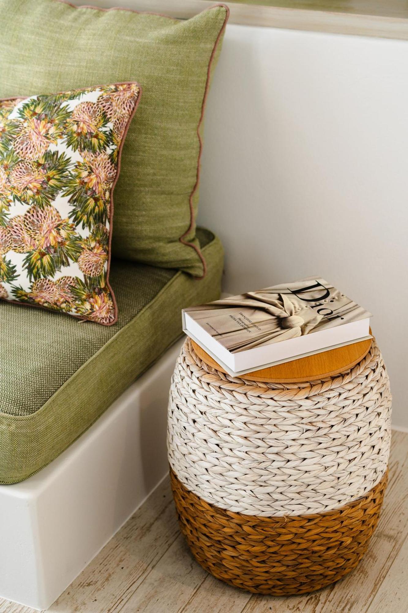 Sunday Luxury Suites Agia Anna  エクステリア 写真